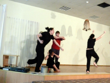 20110602_vpu_spektaklis_01