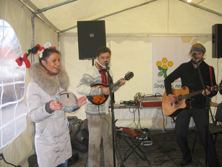 20111210_labdarosakcija_01