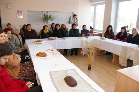 20120209 duonos_svente_01