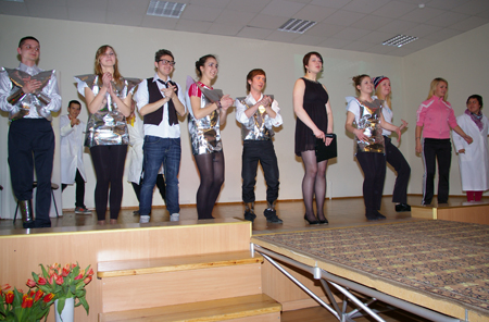 20120419 padekos_tevams_vakarone_07