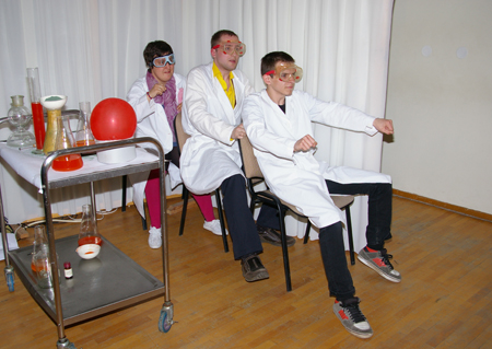 20120419 padekos_tevams_vakarone_08