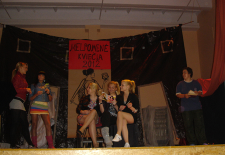 20120511 melpomene kviecia 02
