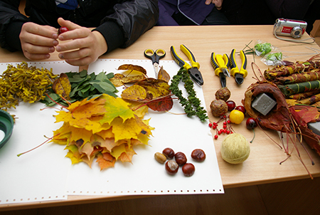 20121012 makedonieciai_centre_07