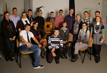 20121012 makedonieciai_centre_09