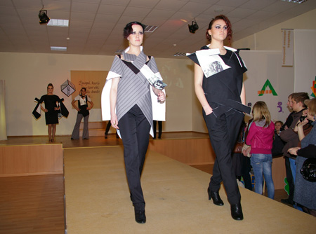 add_2011_03